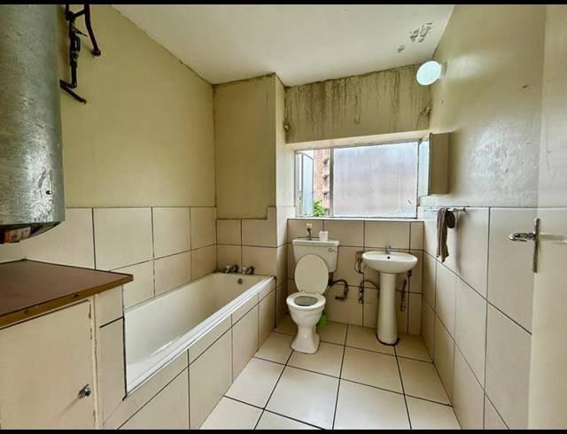 3 BEDROOM COMPLEX FOR SALE IN ARCADIA